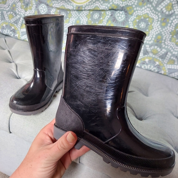 Black Rain Boots - Picture 5 of 6